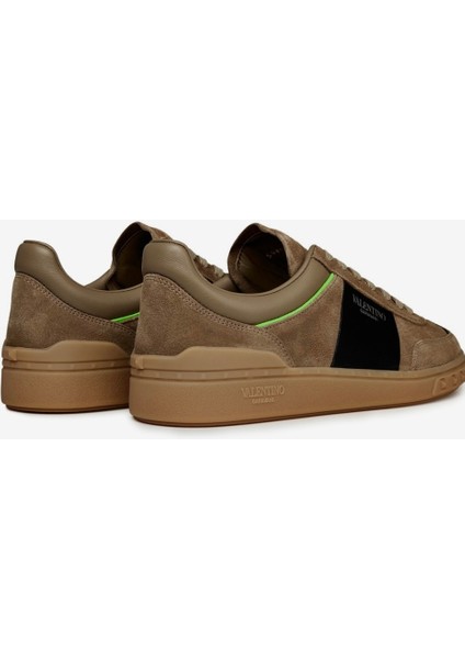 Upvillage Low Top Sneakers