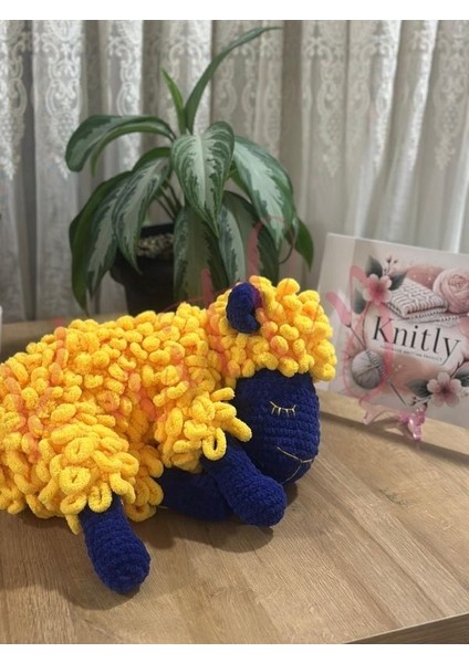 El Yapımı Amigurumi Kuzu Peluş Oyuncak - 40 cm | Alize Puffy Örgü | %100 Pamuk | Bebek ve Çocuklar Için Uyku Arkadaşı