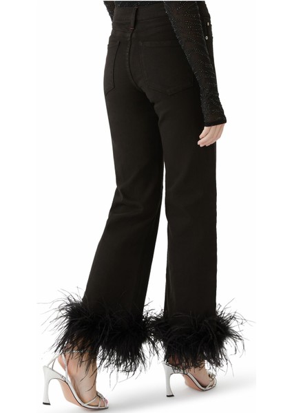 Tüy Detaylı Roxie Kloş Jean