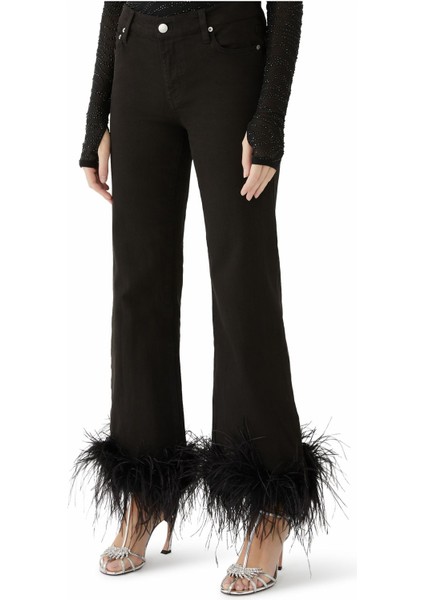 Tüy Detaylı Roxie Kloş Jean