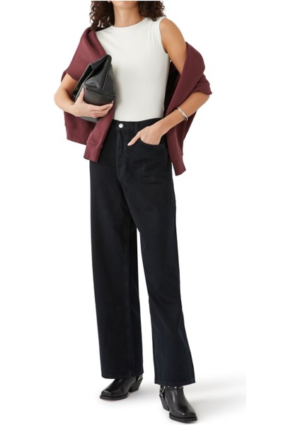 Düşük Bel Bol Kesim Jean Pantolon fiyatları