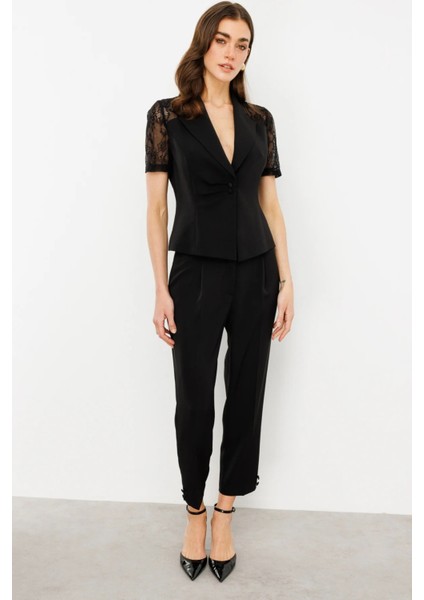 Paçası Düğme Detaylı Cepsiz Pantolon Siyah 04044