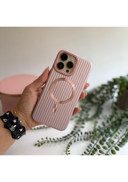 Apple iPhone 15 Pro Max Telefon Kılıfı Pembe