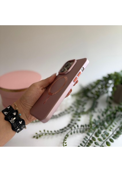 Apple iPhone 15 Pro Max Telefon Kılıfı Pembe