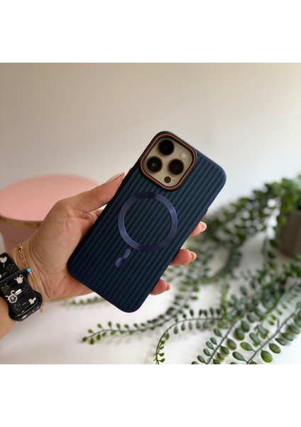 Apple iPhone 16 Pro Telefon Kılıfı Lacivert