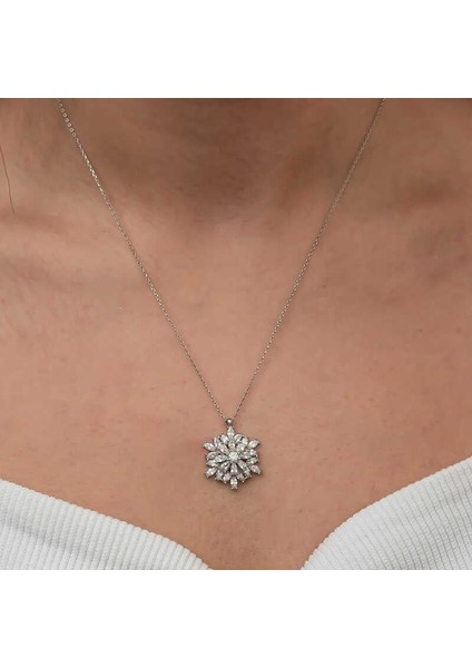 Gümüş Dönen Kar Tanesi Lotus Çiçeği Kolye