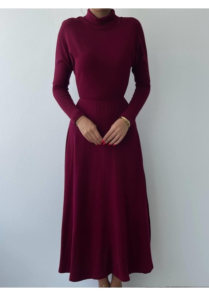 Dina Boğazlı Midi Elbise Yeni