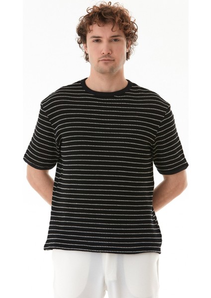 Çizgili Bisiklet Yaka Triko Örme Tişört