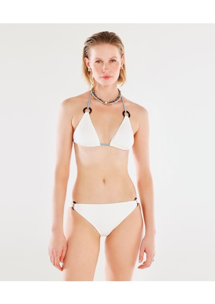 Toka Detaylı Bikini Üst