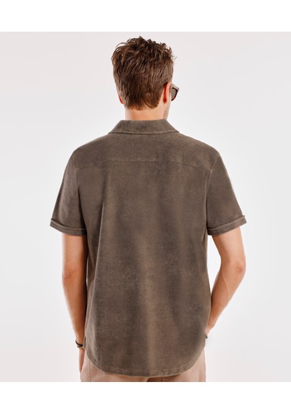Kısa Kol Düğmeli T-Shirt