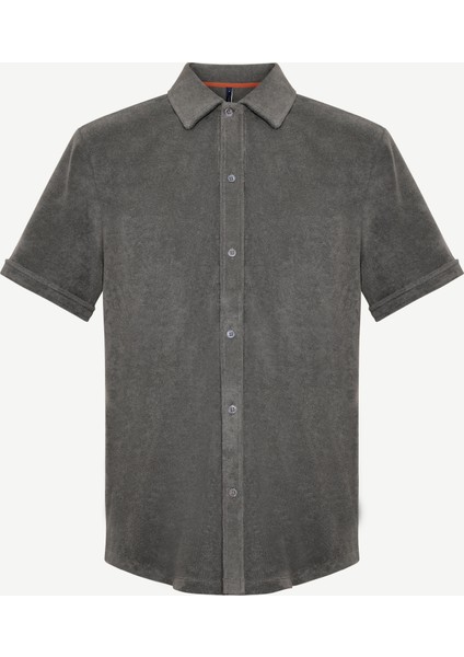 Kısa Kol Düğmeli T-Shirt