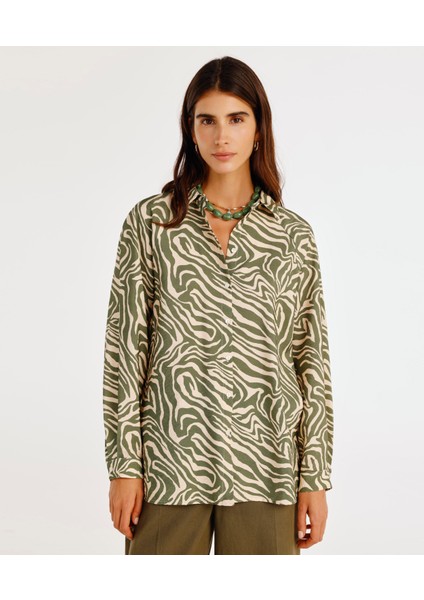 Geniş Yaka Uzun Kol Gömlek fiyatları