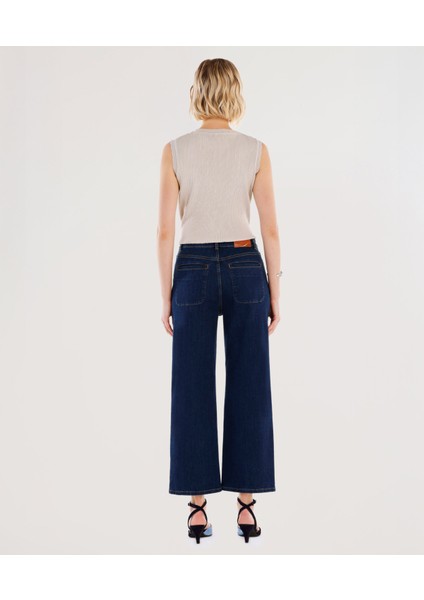 Yüksek Bel Cep Detaylı Denim Pantolon