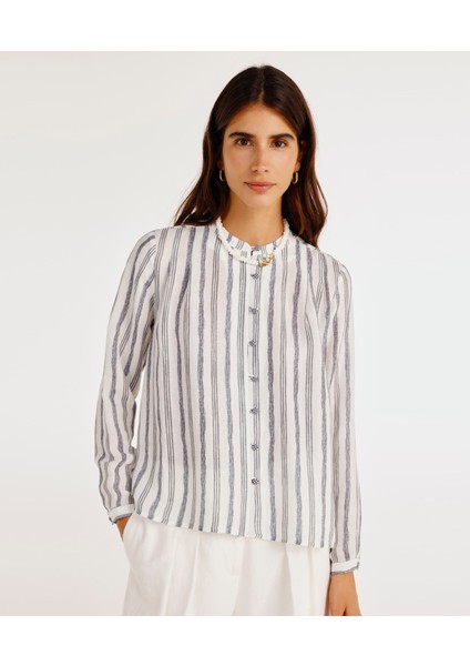 Düğme Detaylı Gömlek