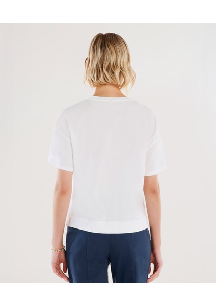 Nakış Detaylı Bisiklet Yaka Kısa Kollu T-Shirt fırsatları
