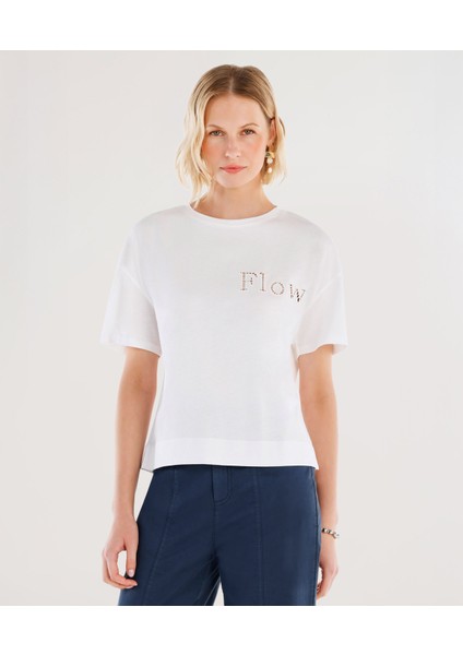 Nakış Detaylı Bisiklet Yaka Kısa Kollu T-Shirt