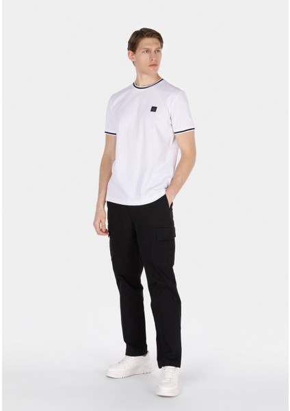 Regular Fit Yuvarlak Yaka Jakarlı Erkek Beyaz Kısa Kol Tişört modelleri
