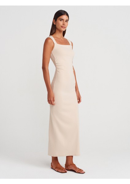91460 Kare Yaka Midi Elbise-Bej