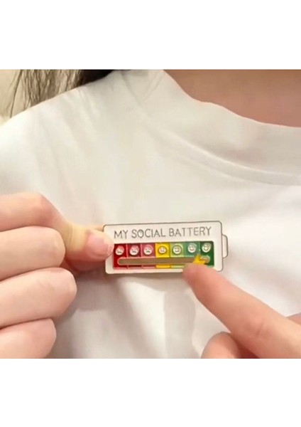 My Social Battery Sosyal Batarya Ruh Halinize Göre Viral Hareket Eden Unisex Pin