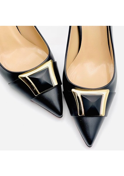 Extra Shoes Istanbul Kadın Kalın Topuklu Siyah Mat Altın Aksesuar Bant Detaylı fiyatları