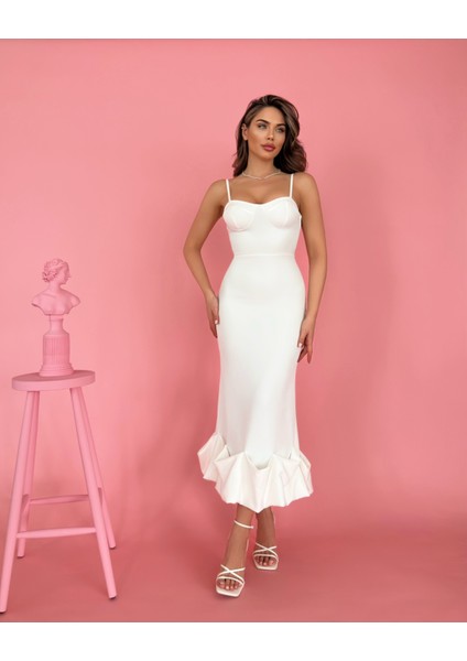 Beyaz Alt Frilly Fitted Elbise