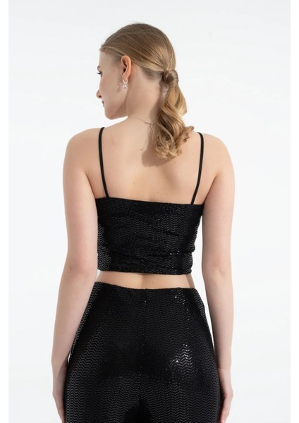 Siyah Parlak Pullu Askılı Polyester Kumaş Crop