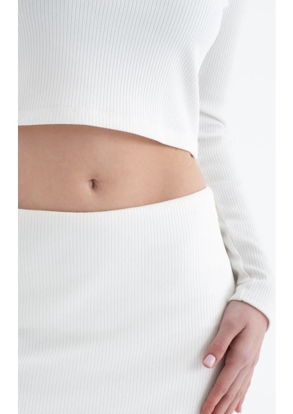 Kadın Ekru Crop