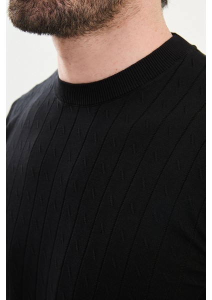 Desenli Slim Fit Bisiklet Yaka Erkek Triko T-Shirt fiyatları