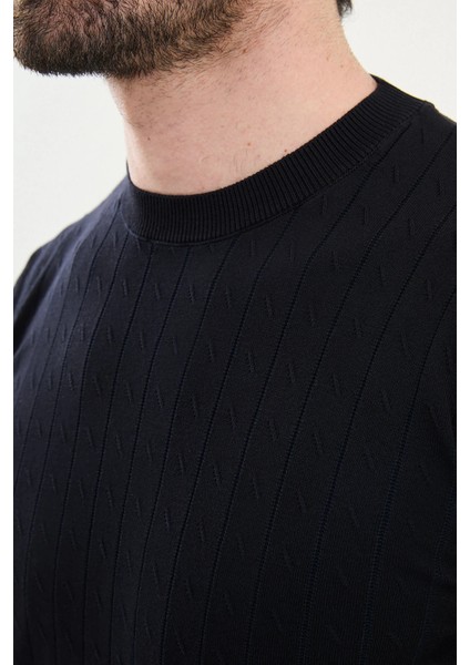 Desenli Slim Fit Bisiklet Yaka Erkek Triko T-Shirt fiyatları