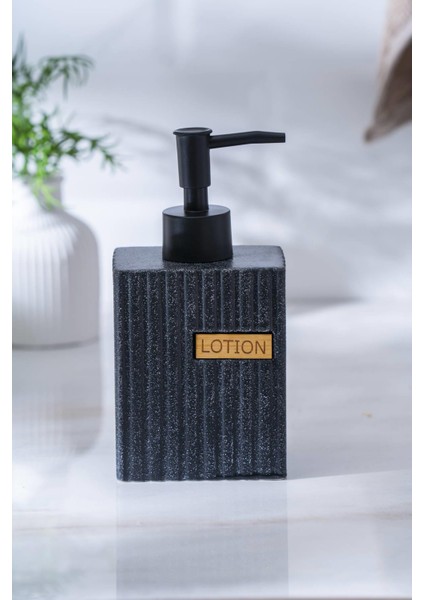 Vega Siyah Dikdörtgen Sıvı Sabunluk - 17 cm