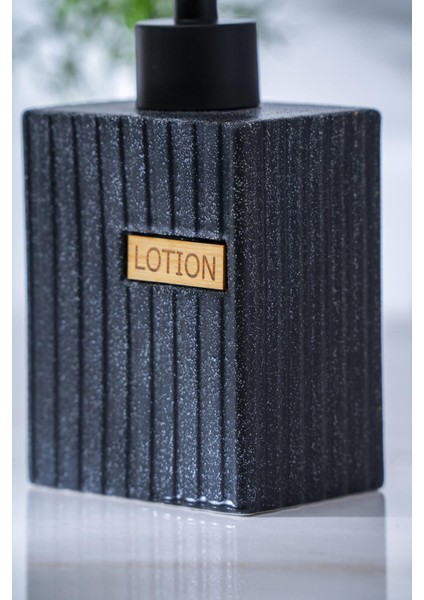 Vega Siyah Dikdörtgen Sıvı Sabunluk - 17 cm fiyatları