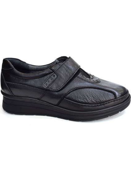 Larisa Forelli Deri Anatomik Günlük Bayan Ayakkabı-Siyah fiyatları