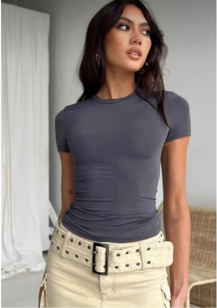 Bisiklet Yaka Basic Kısa Kollu Esnek Body Full Likralı Tam Kalıp T Shirt modelleri