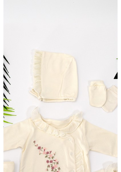 Kız Bebek Krem Lüks Süslü Fistolu Çiçek Nakışlı Dantelli 10'lu Hastane Seti STL6950 indirimleri