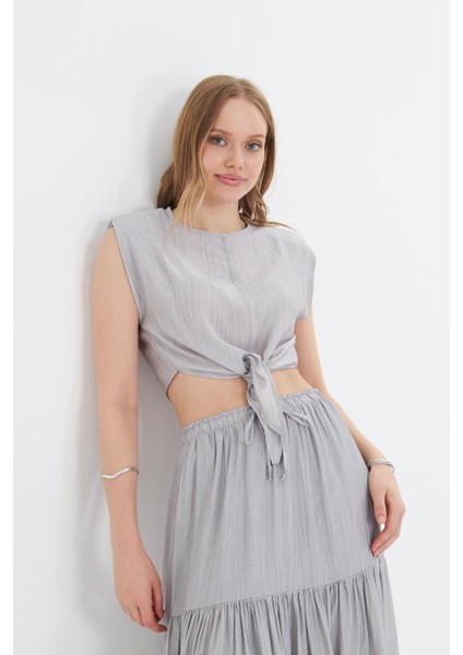 Çizgili Önü Bağlamalı Bluz