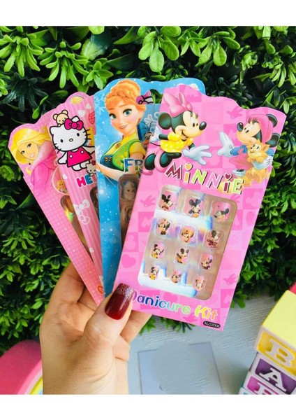 Kendinden Yapışkanlı Barbie 12'li Çoçuk Takma Tırnak Çoçuk Takma Tırnağı Çocuklar İçin Takma Tırnak