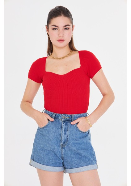 Geniş Yaka Kısa Kol Triko modelleri