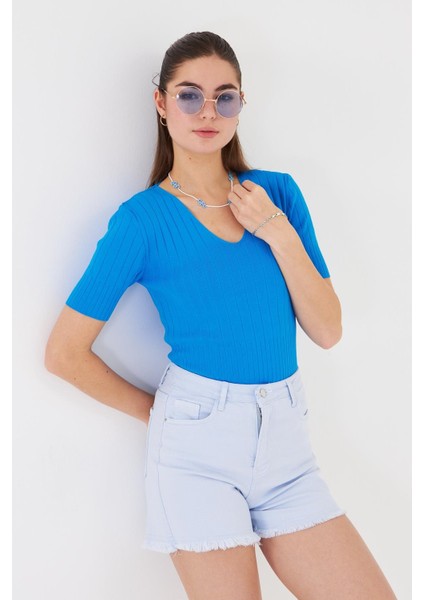 V Yaka Kısa Kol Body