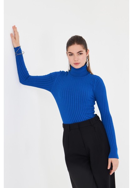 Likrali Bogazli Triko