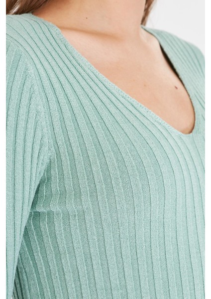 V Yaka Triko indirimleri