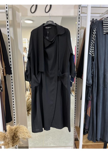 Simetrik Kesim Kap Siyah 2069