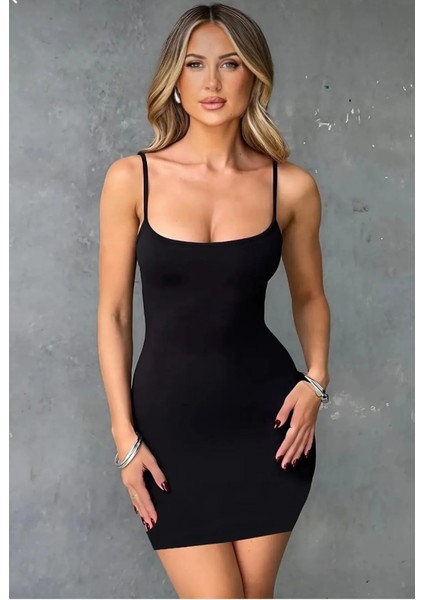 Siyah Ip Askılı Likralı Mini Elbise fırsatları