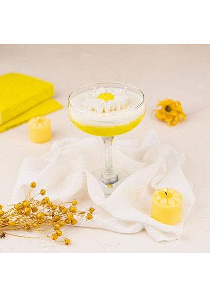 Honey Bee - Ananas&karışık Meyve Kokteyl Mum
