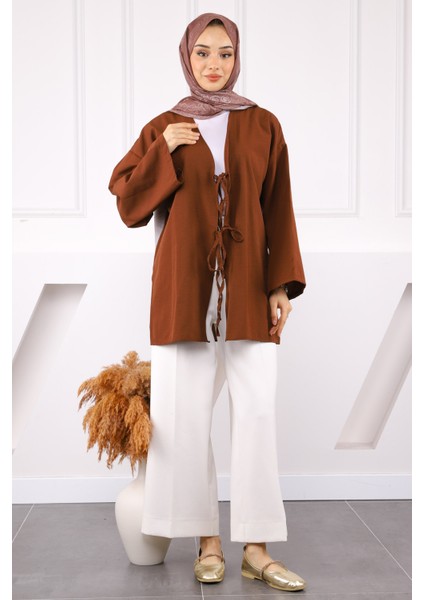Kahverengi Ön Bağlamalı Kimono