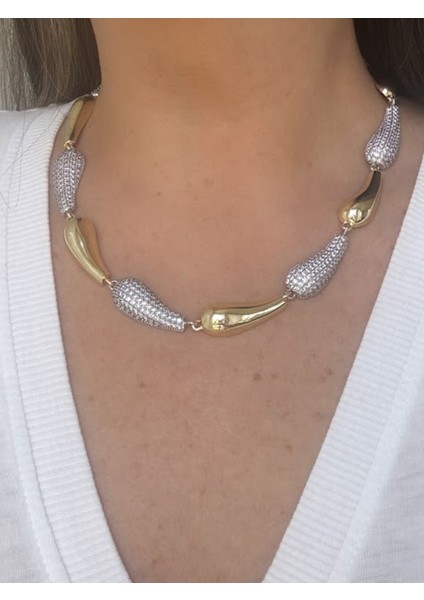 Özel Seri Damla Modeli Çift Renk Taşlı Kolye modelleri