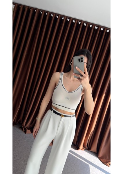Beyaz A Crop