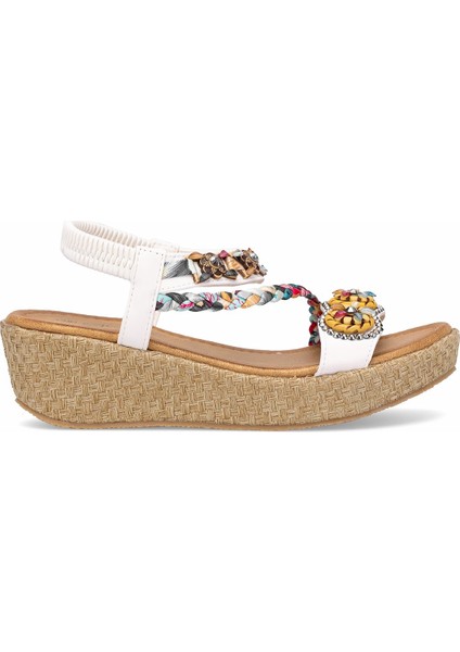 25Y153-2 Kadın Taşlı Düz Sandalet Bej