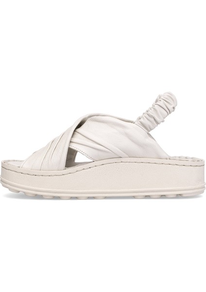 D25YS-2585 Kadın Düz Sandalet Taba