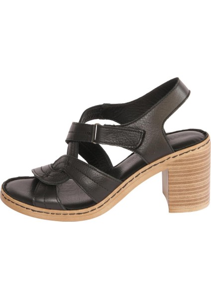 D25YS-2505 Mammamia Sandallet modelleri