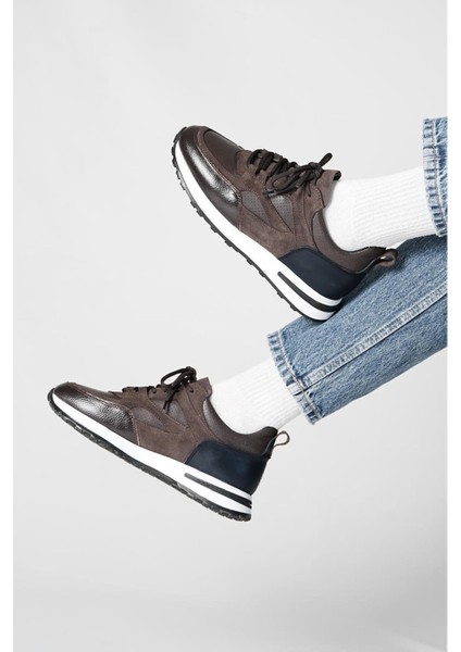 - Kahverengi Hakiki Deri Bağcıklı Erkek Sneaker 115-K511